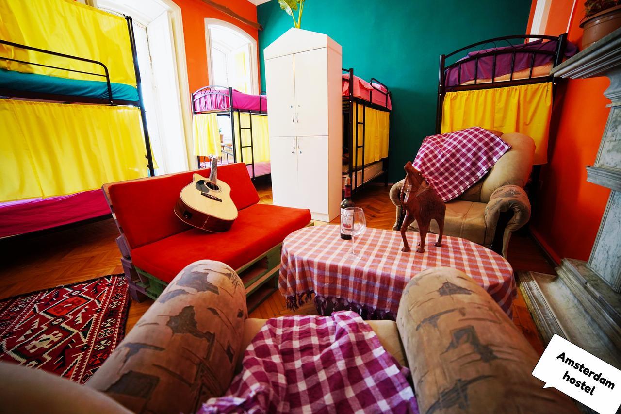Amsterdam Hostel 巴库 外观 照片
