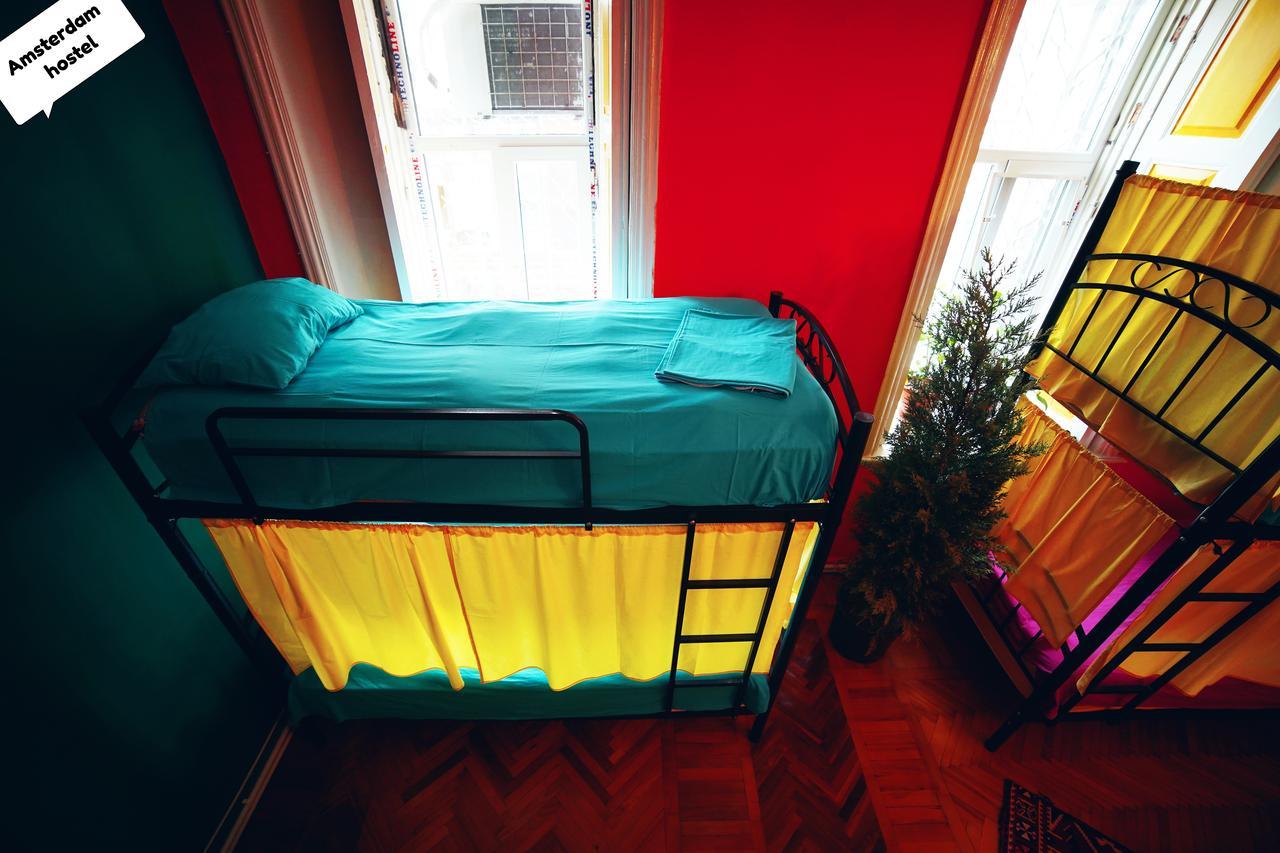 Amsterdam Hostel 巴库 外观 照片
