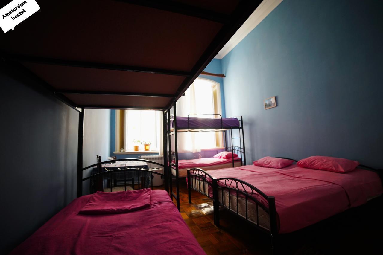 Amsterdam Hostel 巴库 外观 照片