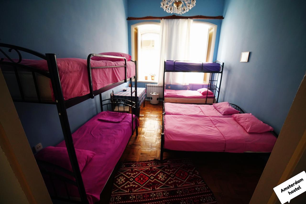 Amsterdam Hostel 巴库 外观 照片